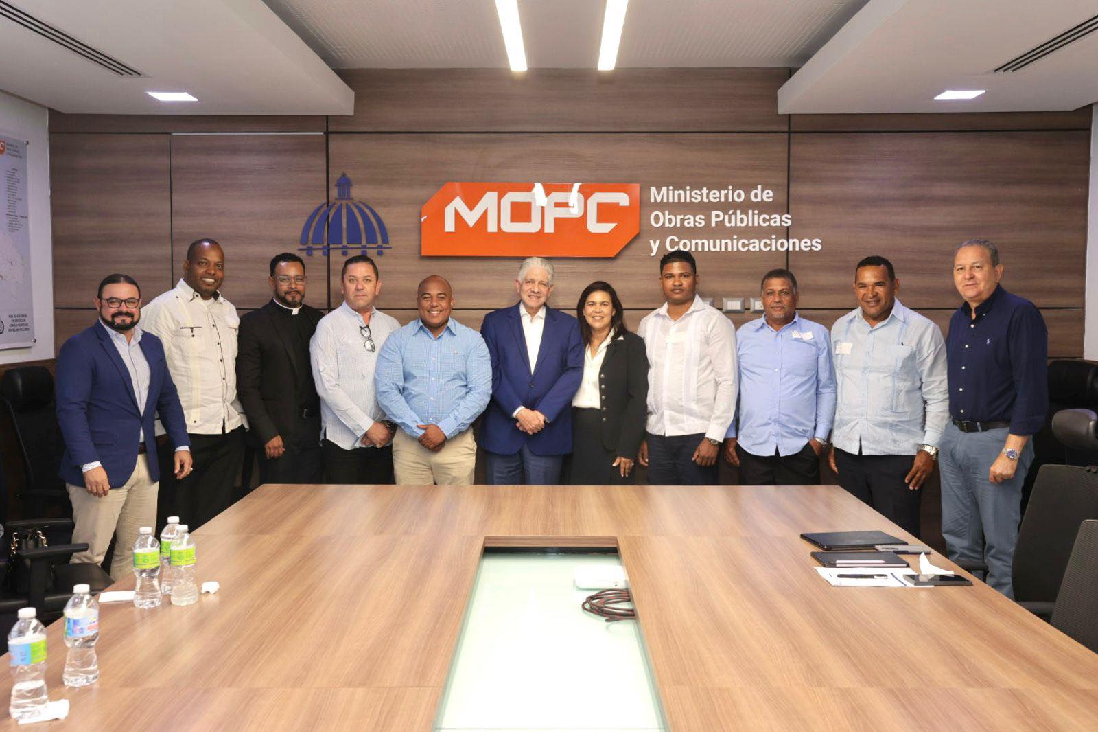 JUNTA DISTRITAL DE CABARETE REALIZA ENCUENTRA CON OBRAS PUBLICAS